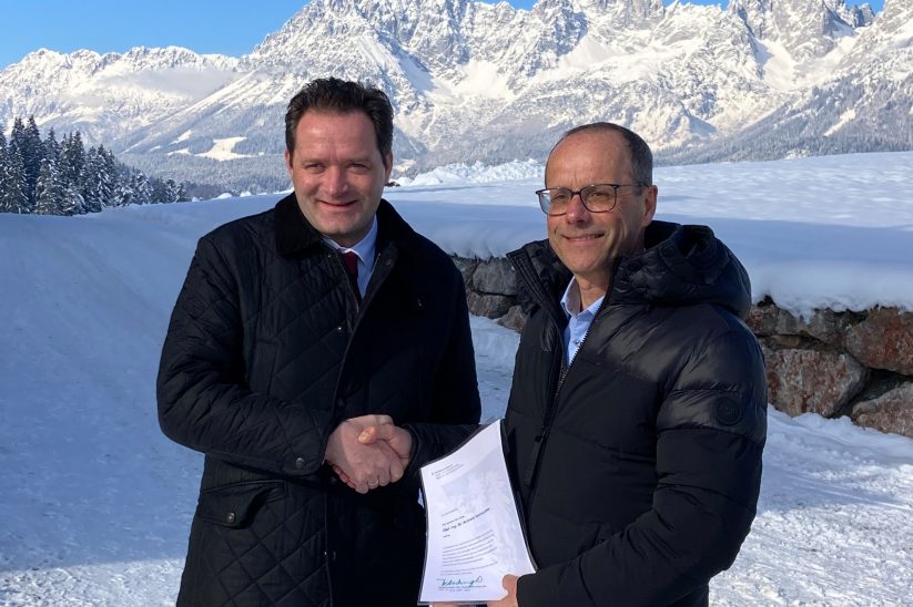 Bundesminister Norbert Totschnig ernennt Dr. Andreas Steinwidder zum Leiter der Forschungsanstalt in Gumpenstein.
