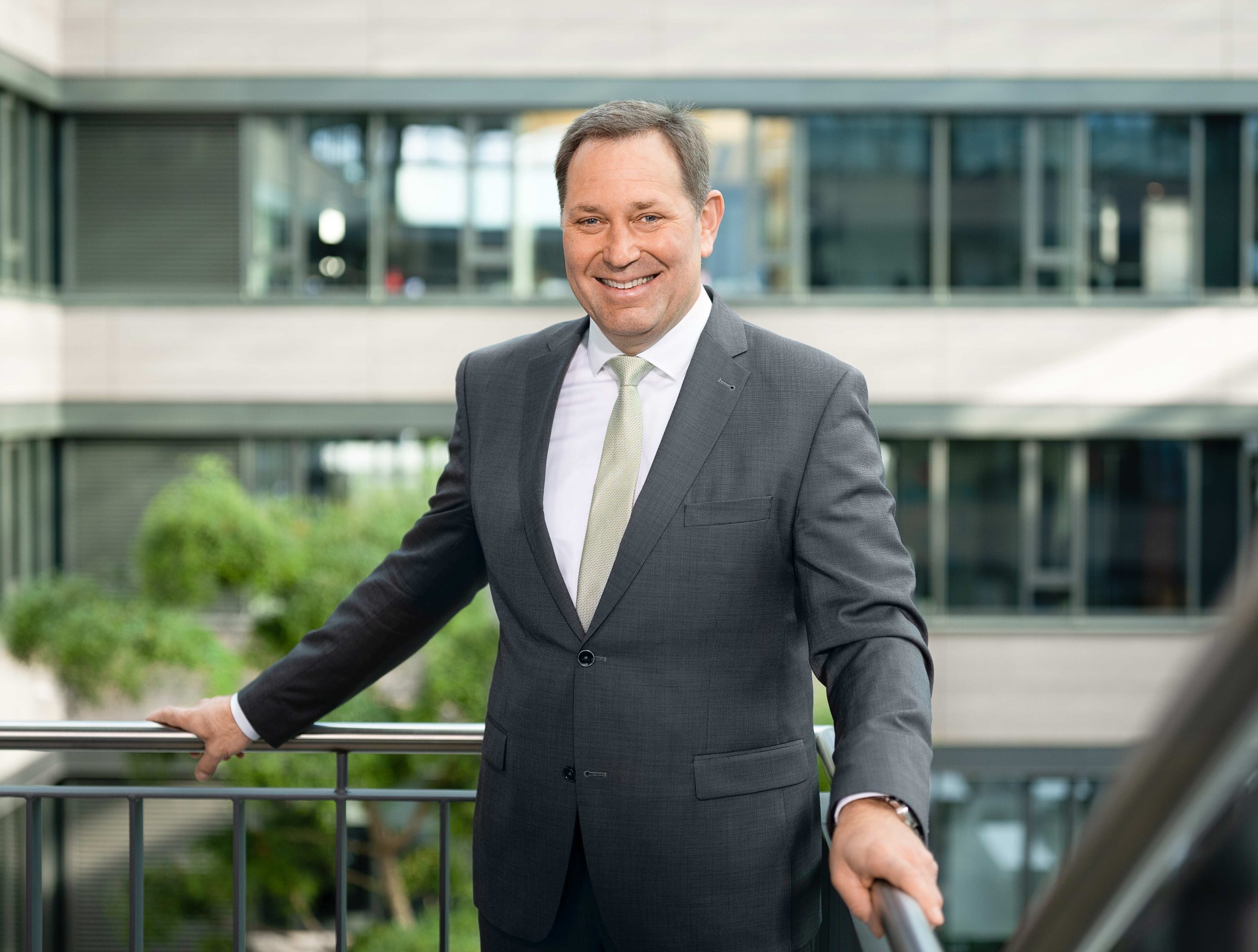 Claas bestellt Jan-Hendrik Mohr zum neuen CEO.