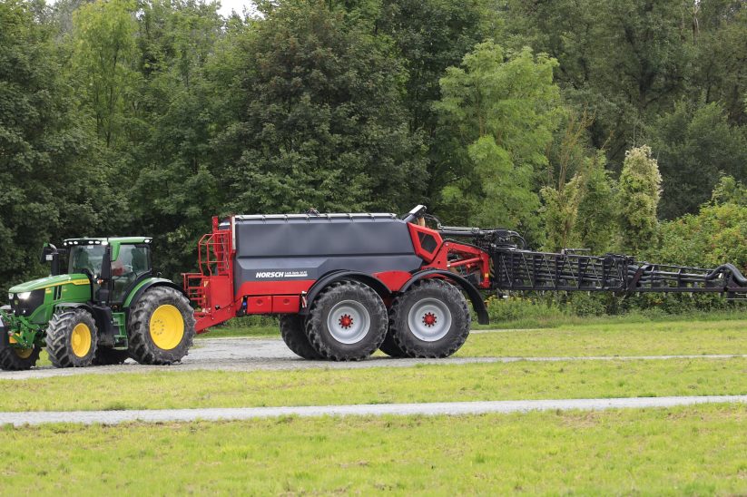 Der erste Düngerstreuer von Horsch: Xeric 14 FS