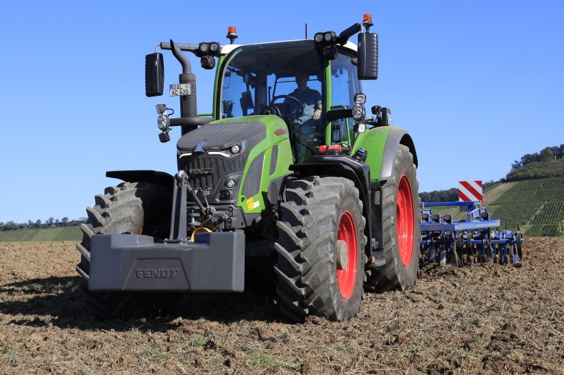 Der neue Fendt 600 Vario kann bis zu 5,8 t zuladen.